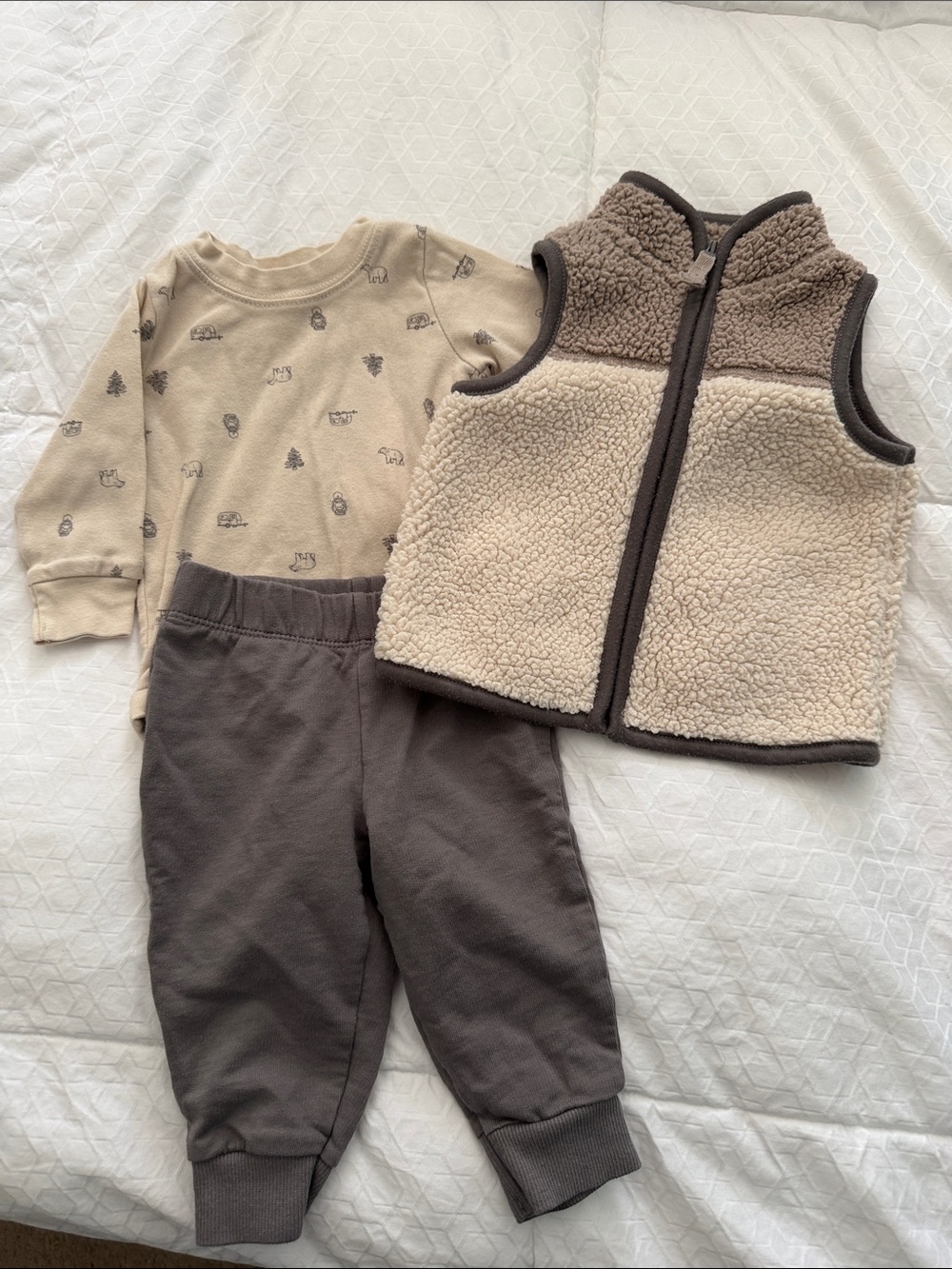 Neutral Sherpa Vest + Cozy Top & Pants Set - Beige & Brown